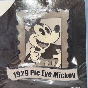Disney 1929 Pie Eye Mickey Mouse Trading Pin NWT